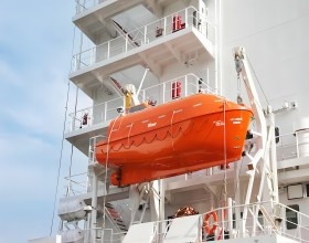 Lifeboat Davit